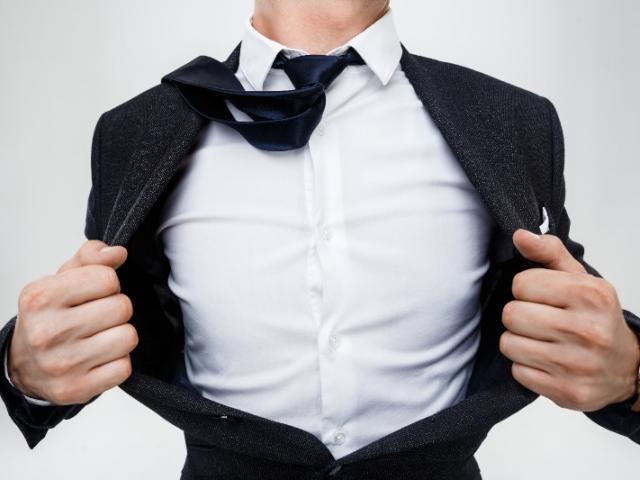 Assurance Emprunteur Individuelle VS Groupe : Le Match des Super-Héros de l’Assurance  